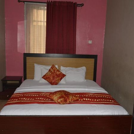 Esporta Suites Yaba Lagos Exteriér fotografie